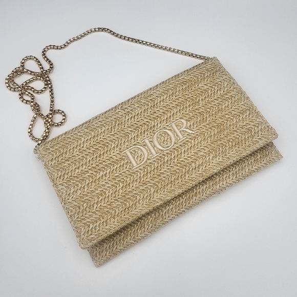 Brand new authentic Dior raffia wicker summer pouch from Dior Beauty - Picture 3 of 17